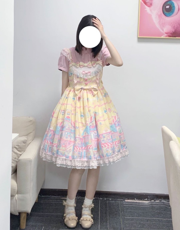 七-广东省·深圳市·罗湖区-快手：wusi12345-有网拍 约拍经历 是一个素人模特 在网络上🥢👋也有2w粉丝 所以推广合作这些都有经验  身高165 95 会金可能配合合作方