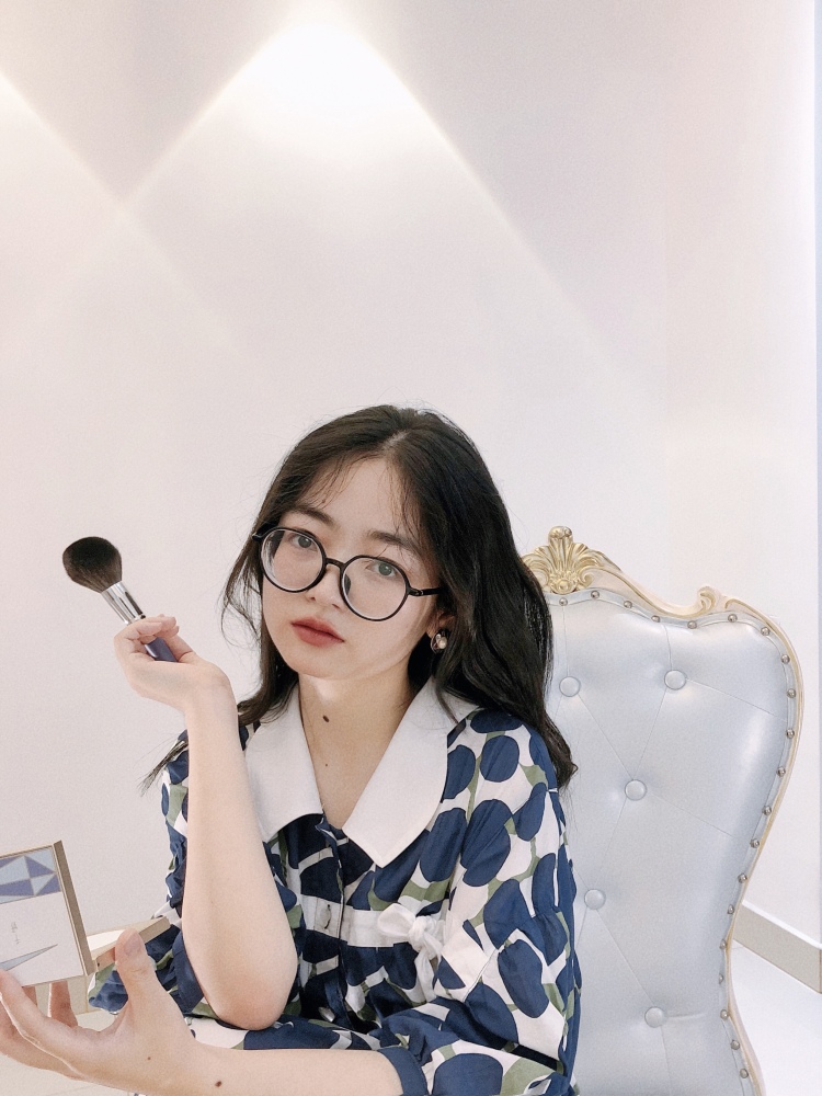 夏夏-江苏省·扬州市·宝应县-***|抖音|逛逛-爱好：吉他、绘画、架子鼓、爵士舞
接单范围：***推广，买家秀，逛逛。