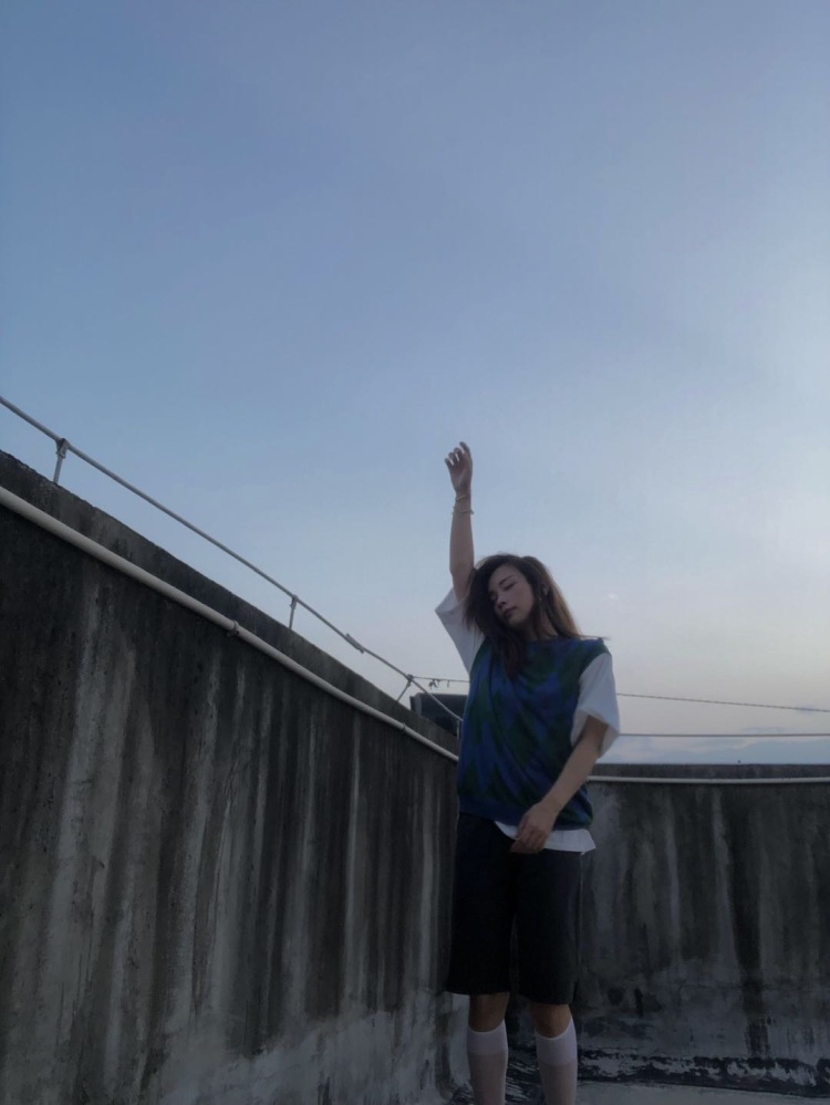 一月-四川省·绵阳市·涪城区-抖音-身高160,体重96斤
时间自由随时接单
喜欢拍照热爱舞蹈,也喜欢健身,风格可多元化,可接买家秀寄拍模特,皮肤姣好,原相机拍摄也很上镜