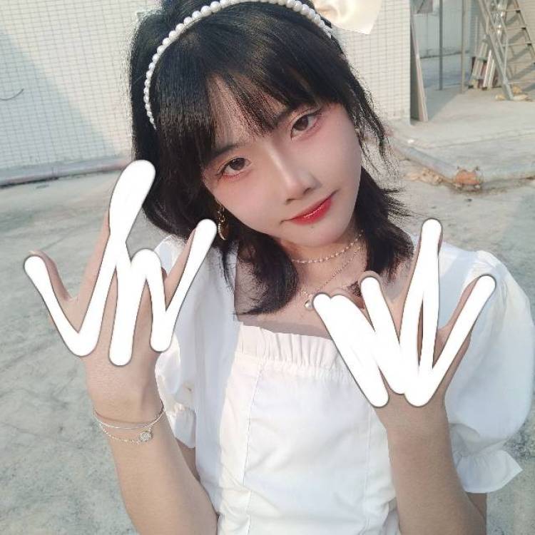 春日井麻纪-广西壮族自治区·南宁市·良庆区-微博 ***-寄拍模特，学生寒暑假有空，身高160cm体重75斤很瘦，体重稳定吃不胖，曾是名jk画手，向知名商家出售稿子，现想尝试寄拍模特