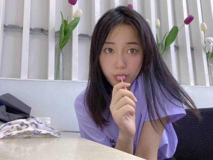 A随意-广东省·深圳市·罗湖区-抖音，微博，快手-模特买家秀，各种摆拍，会化妆会p图，会搭配，希望大家多多关注