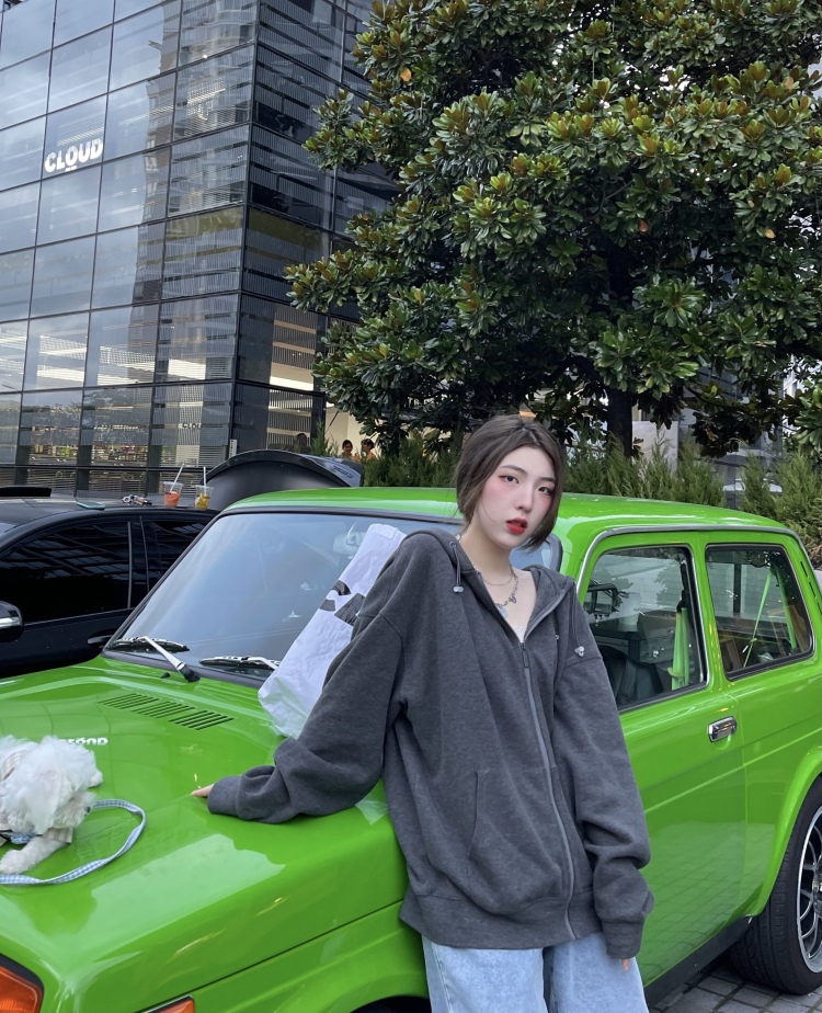 心上妹妹-浙江省·杭州市·滨江区-快手-可以探店打卡和接服装寄拍 风格多样化不限 欢迎各位商家合作 (微博 ***)