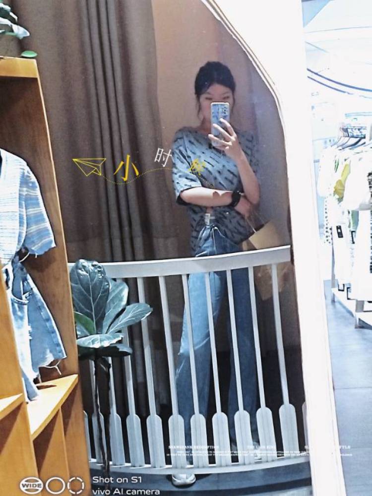 叼只阿杰解解馋-江苏省·南通市·崇川区-***，b站，快手，抖音-寄拍。会拍摄，P图，出图快。身高165，体重100。任何风格都能驾驭。最好能长期合作。挣钱不是目的，想要积累经验。