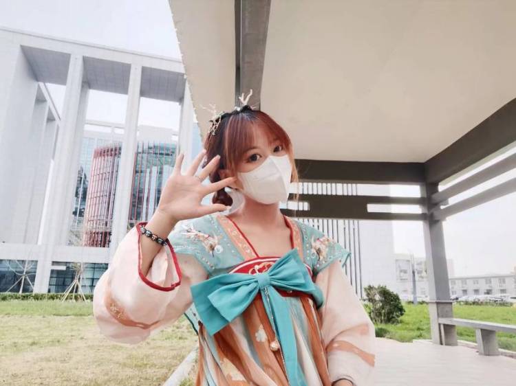 A-河北省·石家庄市·桥西区-抖音-我想要寄拍,我可以熟练的应用各大app,我会ps,会修图,我是一个积极向上,乐观的女孩,