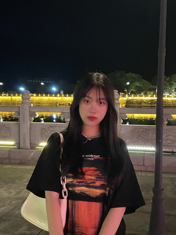 Wen-浙江省·宁波市·奉化区-抖音 ***-可以接寄拍 买家秀 身高158 体重42 会p图拍照修图哦 会化妆