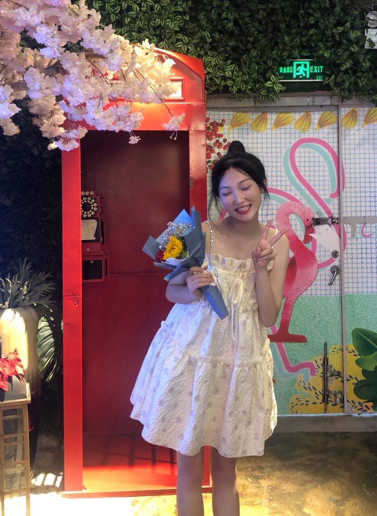 JISOO洋TUO🦙-湖南省·长沙市·岳麓区-快手-在校学生，喜欢拍照，可接受买家秀，短视频带货，开箱测评，免费试用和平面模特兼职。寄拍
