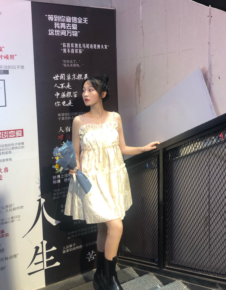 JISOO洋TUO🦙-湖南省·长沙市·岳麓区-快手-在校学生，喜欢拍照，可接受买家秀，短视频带货，开箱测评，免费试用和平面模特兼职。寄拍