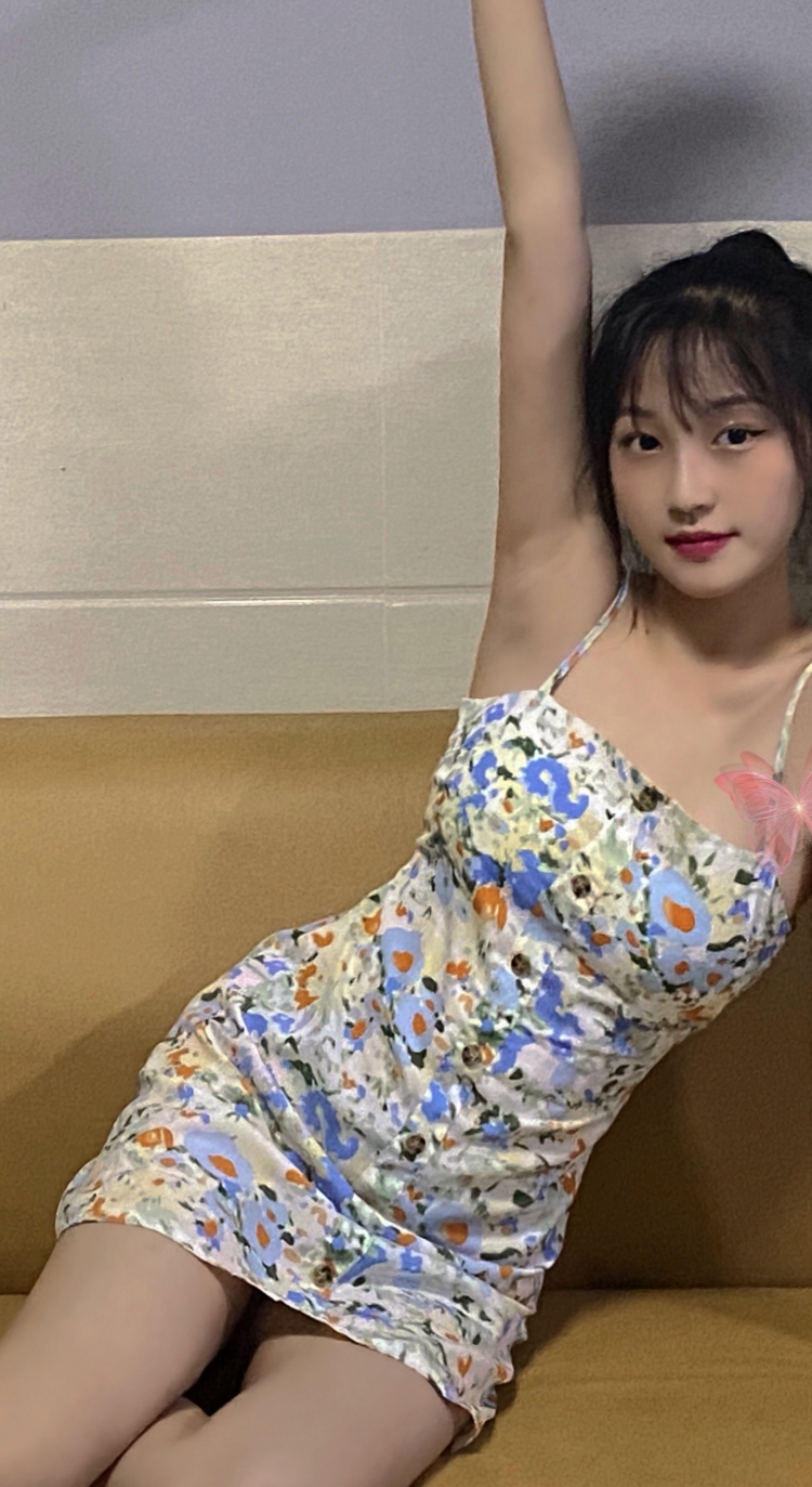 JISOO洋TUO🦙-湖南省·长沙市·岳麓区-快手-在校学生，喜欢拍照，可接受买家秀，短视频带货，开箱测评，免费试用和平面模特兼职。寄拍