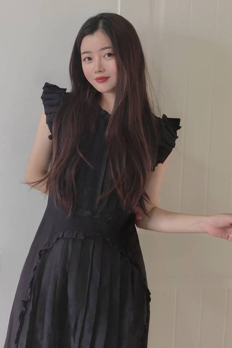 依婷🐇-湖南省·益阳市·资阳区--160/48kg,可接寄拍、买家秀(服装 包包 饰品 鞋子),有经验,会修图,出图快,风格多