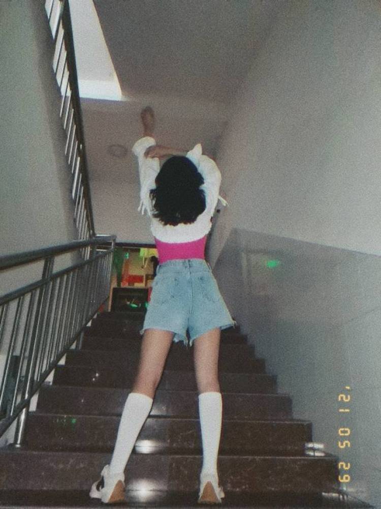 邹小黑-四川省·资阳市·乐至县-抖音 微博 *** 快手 -162cm 47kg 在校大学生 接寄拍 会p图
风格不限 欢迎联系