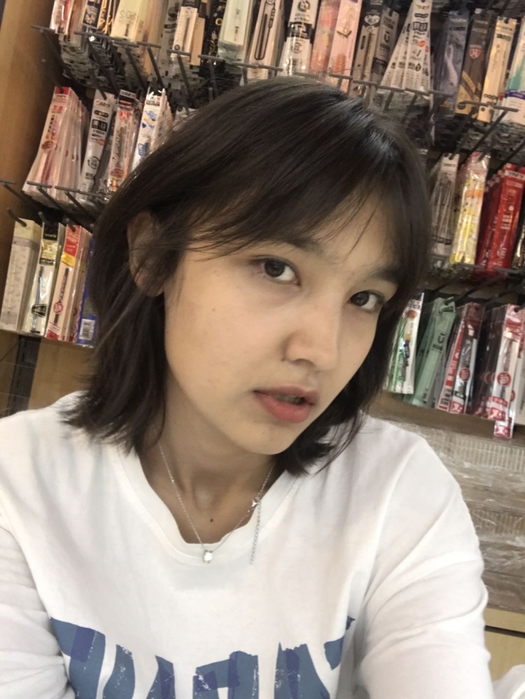 缇缇没话说!!!-新疆维吾尔自治区·伊犁哈萨克自治州·伊宁市-抖音-身高160
体重46
在校大学生
喜欢拍照,喜欢化妆,可以尝试各类服装穿搭
接寄拍,可以在抖音制作开箱测评种草的视频推广!