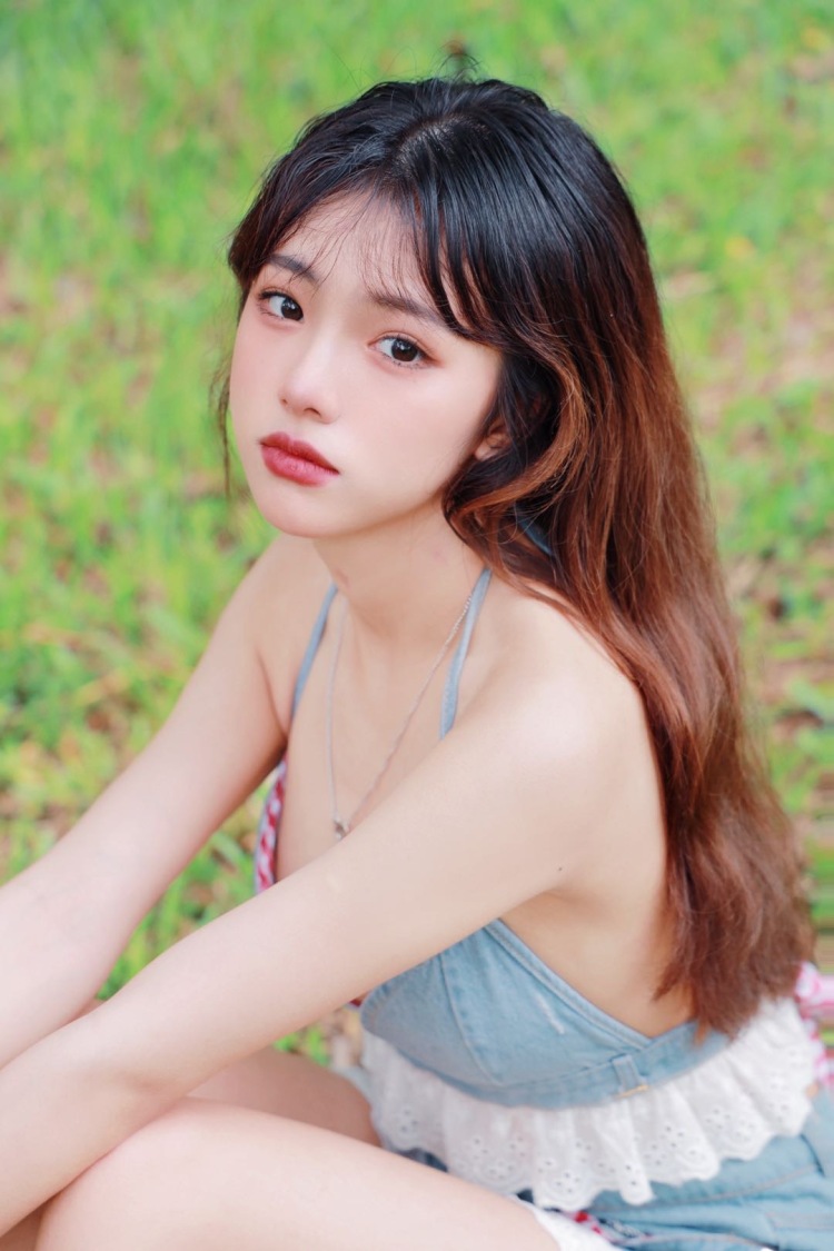 芝士-广东省·广州市·天河区-抖音｜***｜微博-可接寄拍送拍。会修图，主要软件于***、微博、抖音，软件粉丝数加起来上千。有过寄拍送拍的经验，喜欢拍照穿搭。
