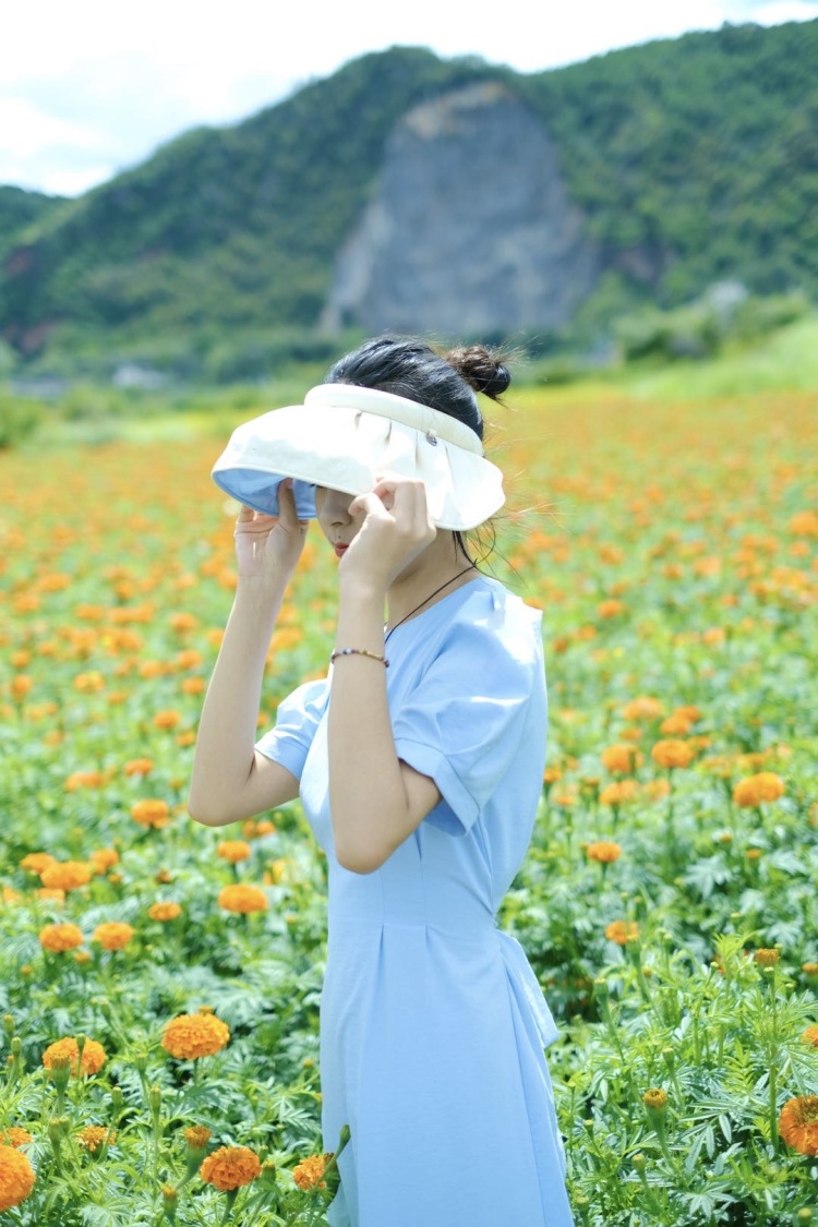 美女-云南省·丽江市·古城区-抖音，快手，***-身高171cm
体重53kg
很喜欢拍照
可以接寄拍哦
需要可以联系