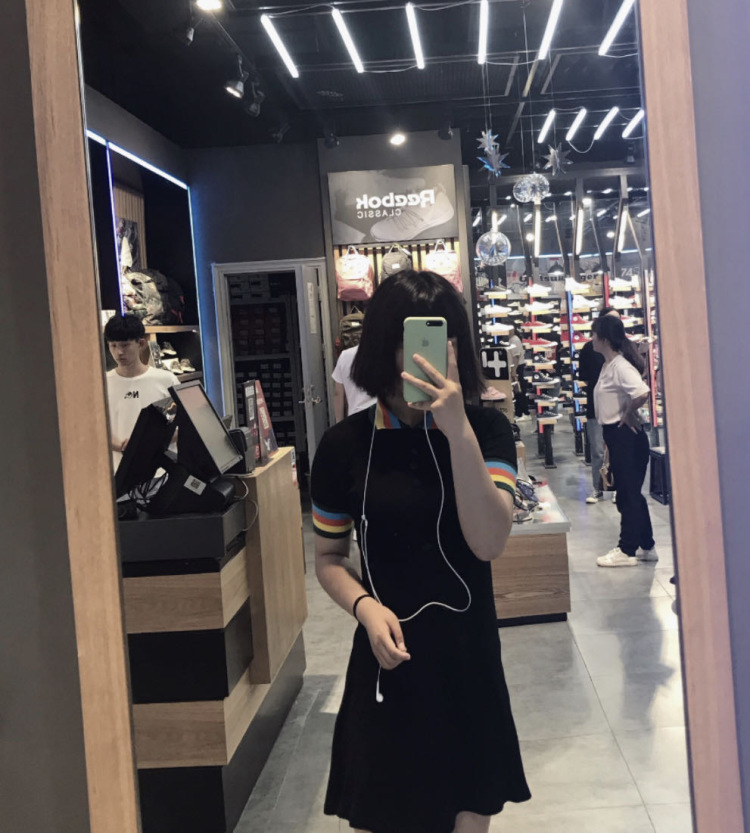 小鑫.-山东省·济宁市·兖州区-快手 ***-身高170体重120 双眼皮 会化妆 会p图
接寄拍或者瞳模