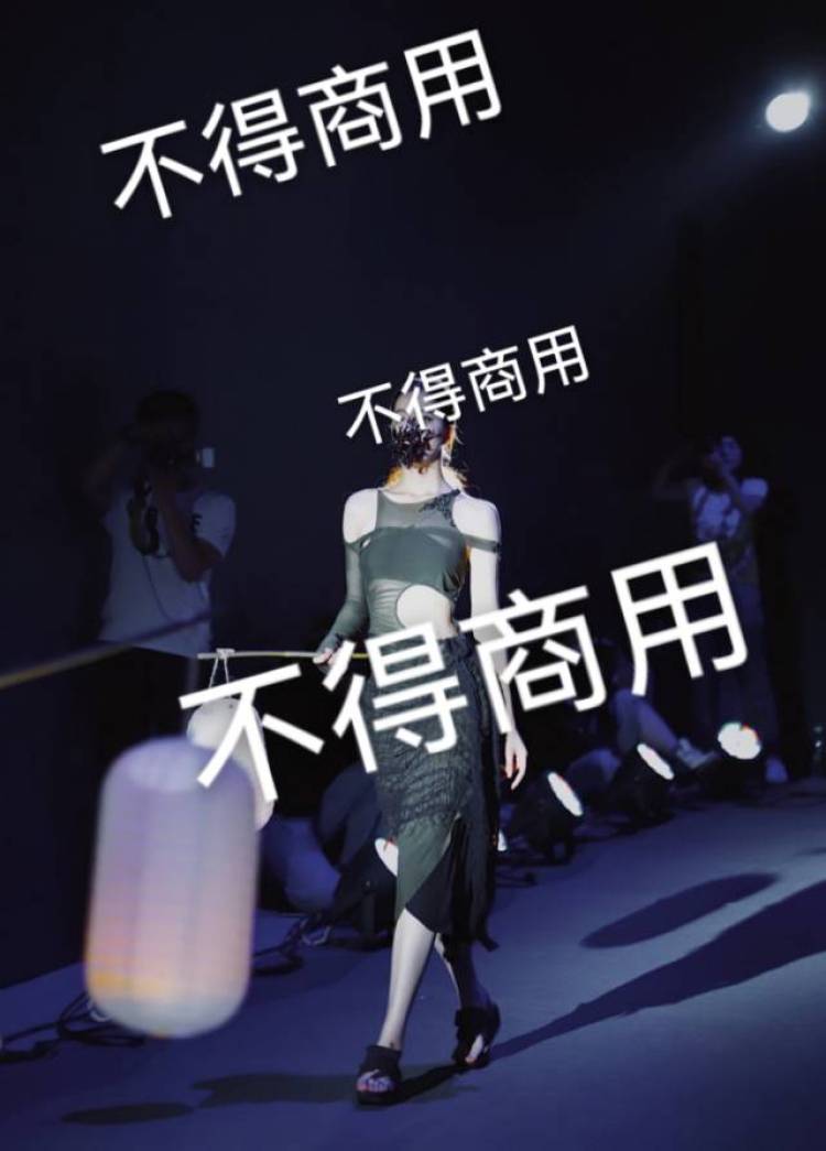 希曼-重庆市·重庆市·江北区--接寄拍➕送拍➕买家秀
有模特、礼仪、商演主持经验
会修图能口播
身高170cm体重50kg鞋码38
价钱可议