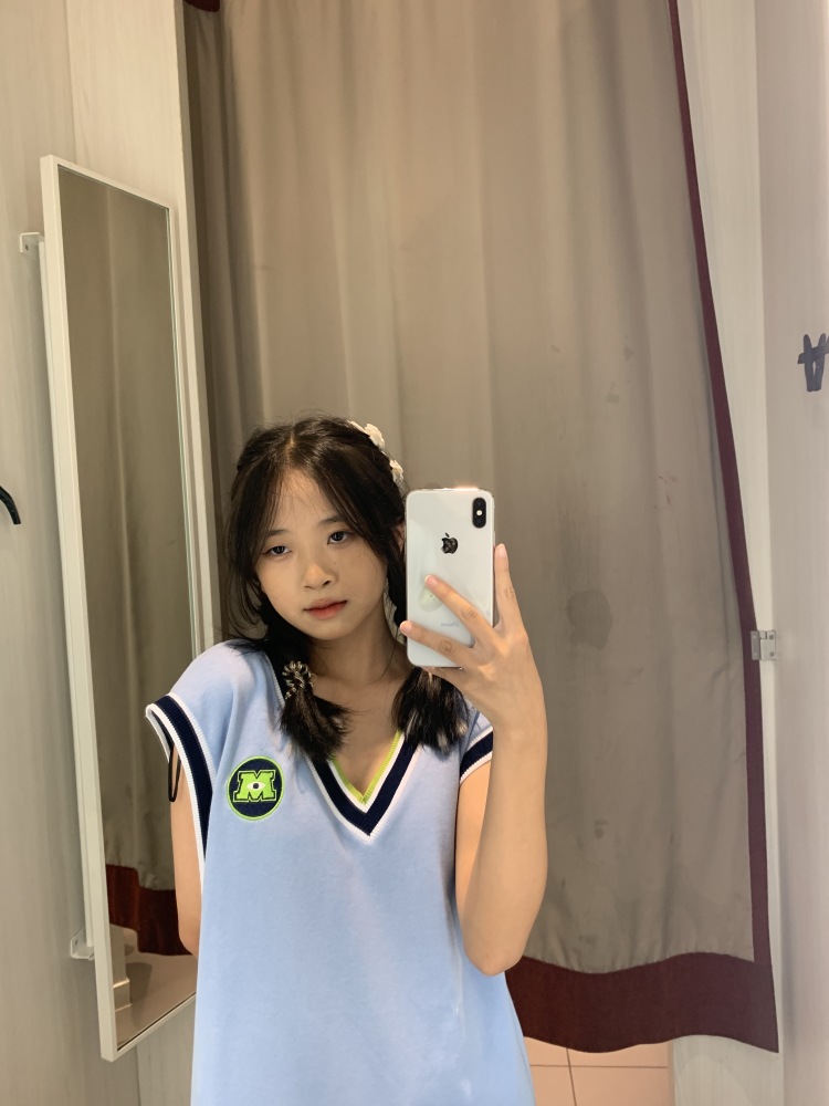xiaxue-福建省·漳州市·南靖县-抖音-150
33公斤
接寄拍 送拍
喜欢拍照 会一点点p图 没有兴趣爱好 暂时还没发现有什么特长