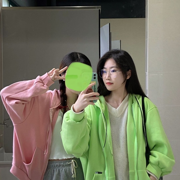 樱桃小丸犊子🍧-上海市·上海市·黄浦区--接寄拍 送拍 可约妆面
风格不限(私房❌ )
服化饰均可(内衣❌)
在校大学生 校礼仪队
时间多 可长期合作