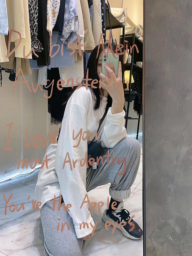 Gladys-四川省·宜宾市·翠屏区-抖音,***-我是一名自己开服装店的店主,平时喜欢拍版,也喜欢化妆,喜欢拍照,修图,对服装搭配也很感兴趣