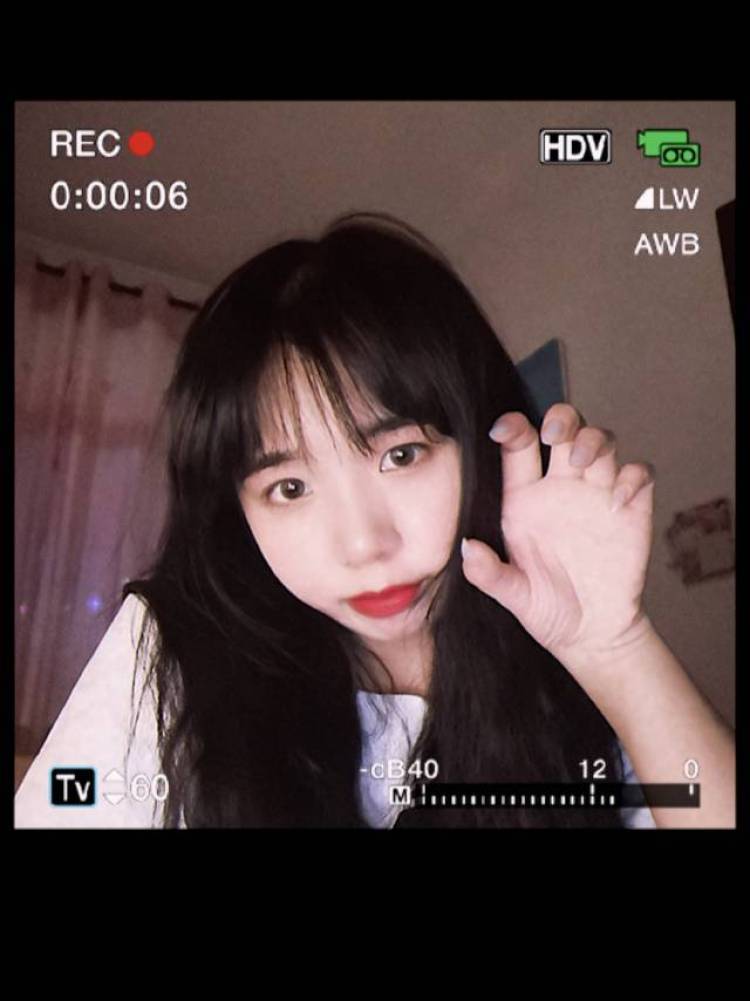 馨馨-山西省·吕梁市·文水县-dy-我要接单 · 可协商
可接寄拍 送拍等 服装饰品美妆护肤皆可 风格多样 情绪类韩系日系休闲 会化妆会修图 效率性完成 保质保量 欢迎合作 🤝