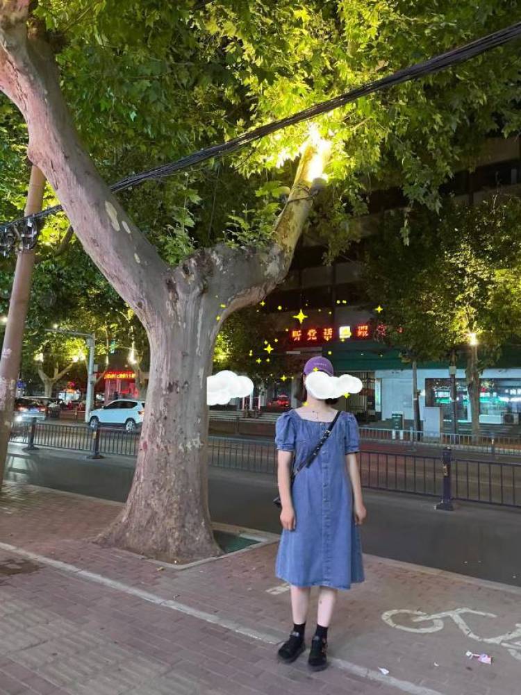 温柔夷.×-河南省·焦作市·武陟县--在线接单, 服装主图,买家秀,帽子耳环指甲油口红服装鞋子
寄拍工作关系
有两个小姐姐
一个身高168,体重110
一个身高173,体重150