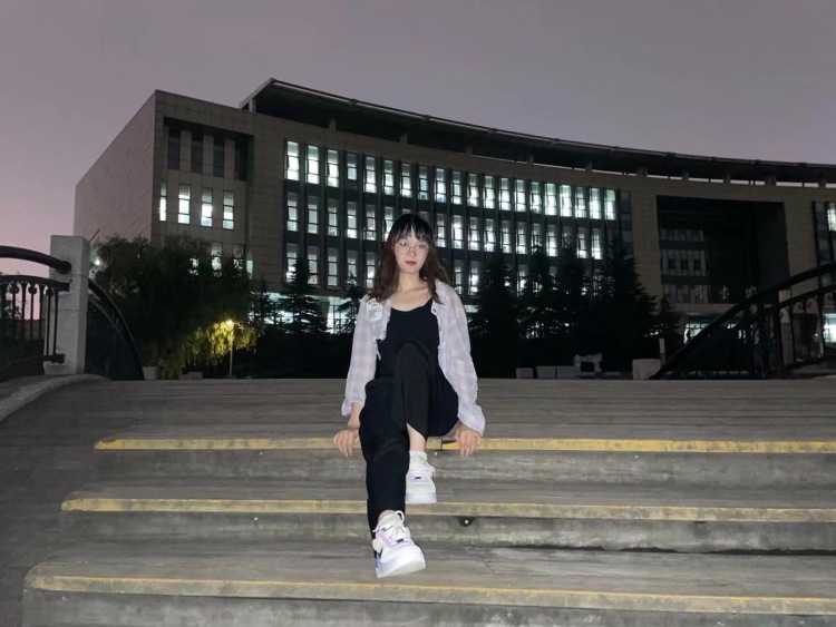 糖豆丫-江苏省·无锡市·宜兴市-抖音,***,微博-身高171 体重55kg,接寄拍,接送拍,接网拍,会批图,不拖,甜辣妹,希望多多合作