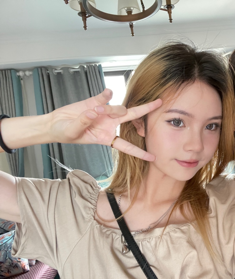 77-四川省·成都市·成华区--对待工作热情认真
能拍照修图
意向:衣服寄拍 美瞳寄拍 手饰项链寄拍 化妆品寄拍
(注:不接拍内衣内裤 暴露的睡衣的单 谢谢理解)
希望能与您合作呀😄