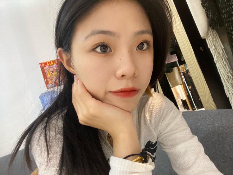 小陳--河南省·商丘市·梁园区--逛淘宝爱种草 169体重93 所有照片均为原相机拍摄 接寄拍 来找我吧