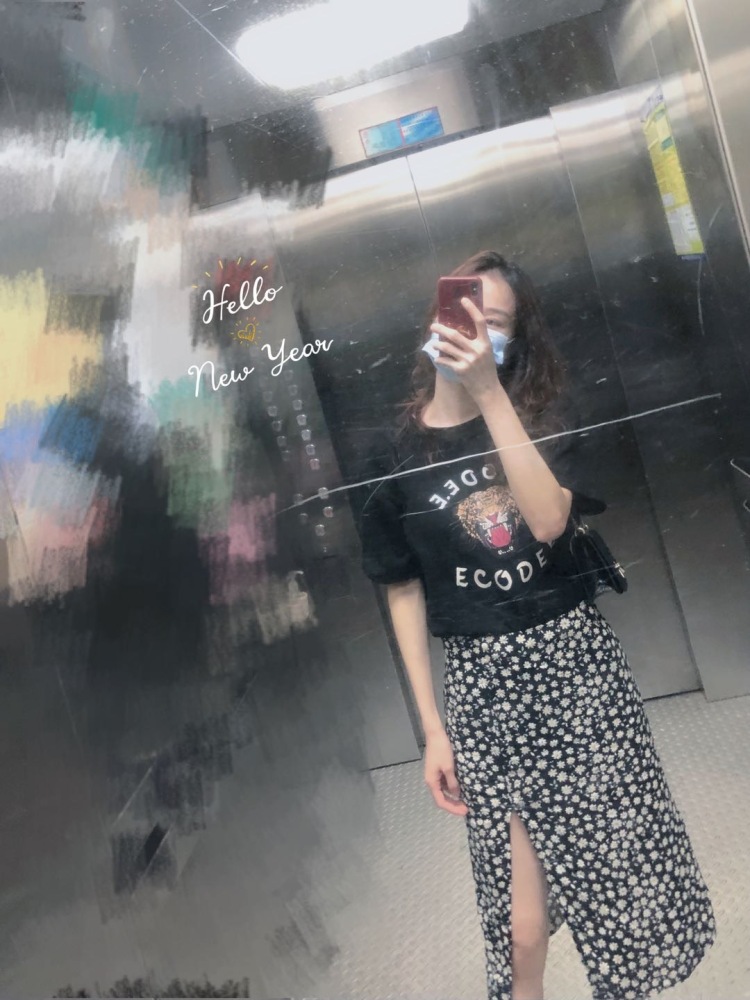 - boo-广西壮族自治区·钦州市·灵山县-快手 抖音 ***-素人主播,身高167cm 47kg 可以寄拍试用,会修图身上没有纹身
可露脸也可以不露脸