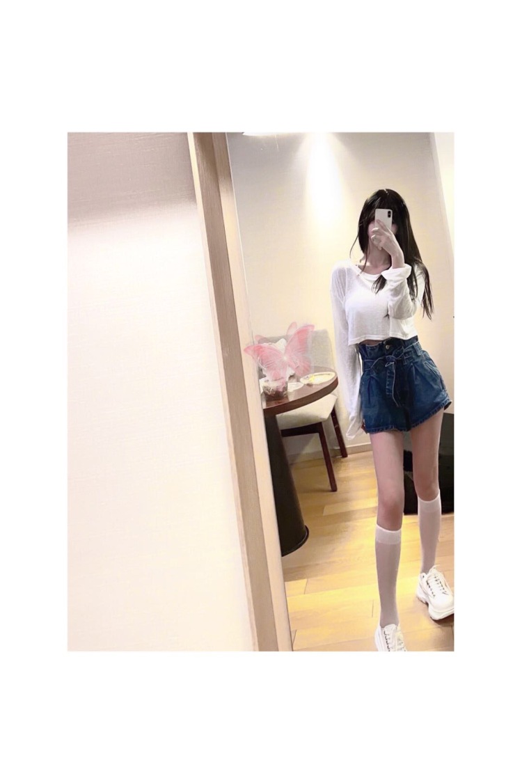 Irenebabe🐰-重庆市·重庆市·江北区-*** 微博-素人模特，167 44Kg，做过主播
接寄拍 探店打卡 自己会处理好图片