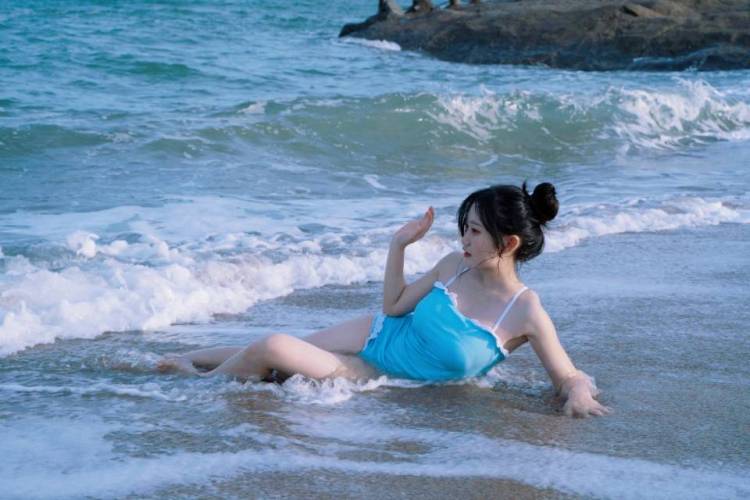 Kitty猫咪🦄-福建省·厦门市·思明区--寄商拍 寄拍 写真 探店 约拍 各种风格🉑尝试 私房除外 期待合作