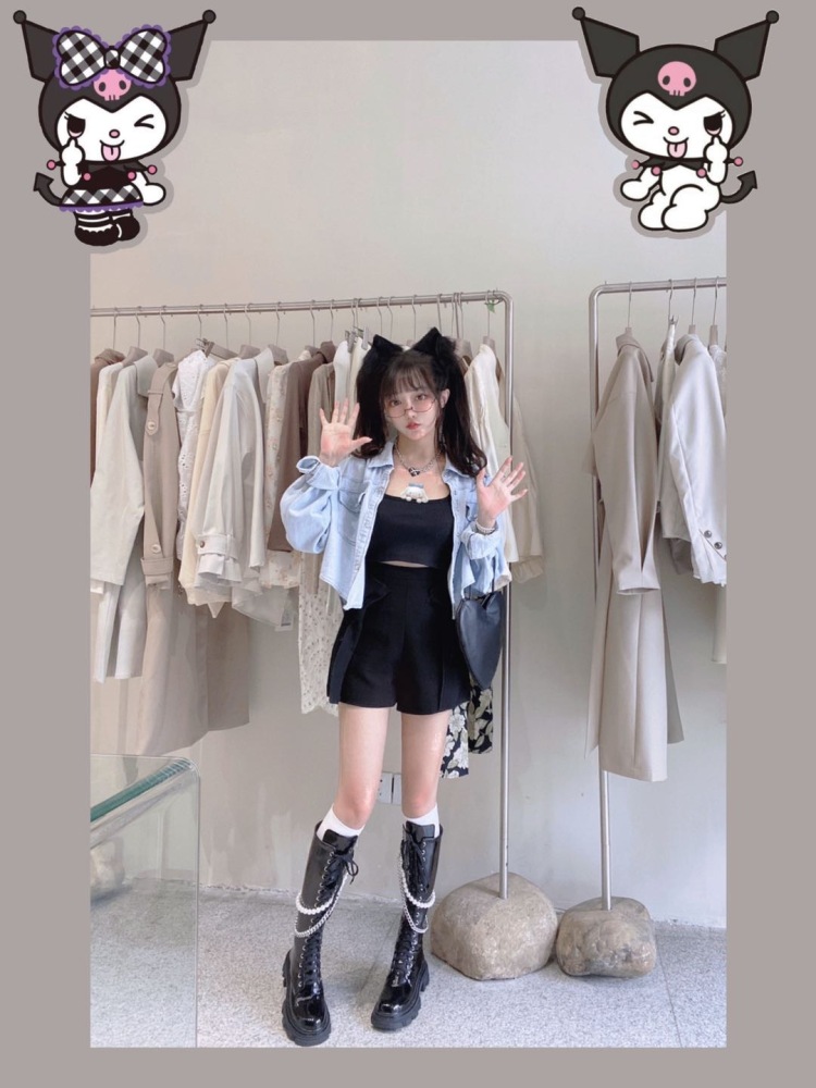 夏小九-四川省·成都市·锦江区--会修图 出图快 平时做小店模特儿 玩汉服 洛丽塔 jk 风格多样化 接买家秀 可出视频 私域流量推广 v信有5000女生好友 社交平台推广有1.3w关注度