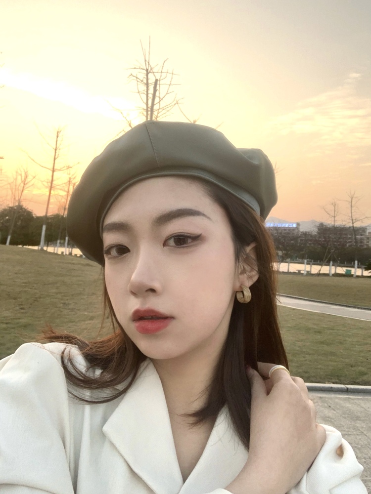 SHU_书书-浙江省·绍兴市·柯桥区-抖音-167 49 接寄拍网拍商业约拍 衣服饰品帽子等生活用品皆可 有经验