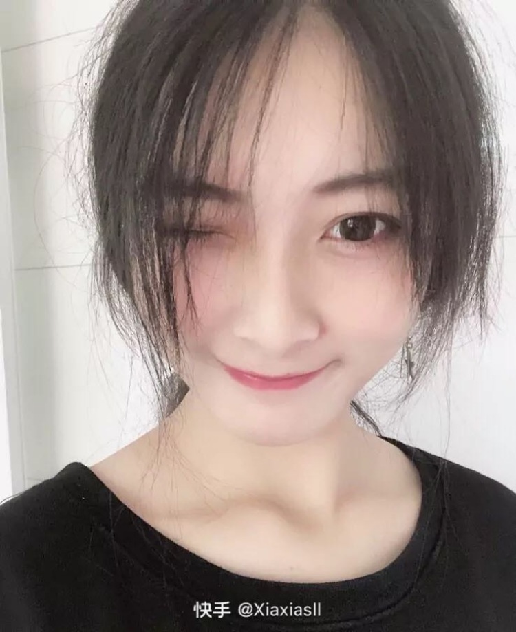 X-四川省·南充市·仪陇县-小红薯-喜欢拍照 喜欢甜酷 各种风格都愿意并喜欢尝试唱歌 跳舞 平时没事就p图还喜欢看***学习p图技巧