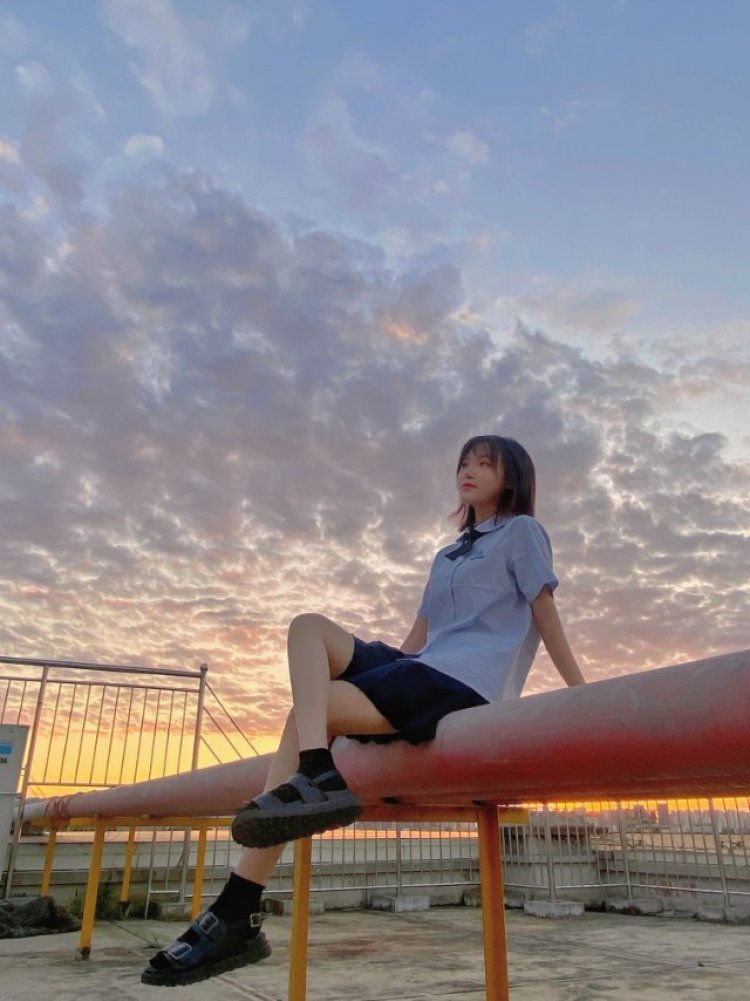 Boiabm-湖北省·武汉市·江夏区--在校大学生,素人,喜欢“冲浪”,可尝试不同风格,接受能力快,可接买家秀 、寄拍、测评推广、开箱测评、免费试用、探店