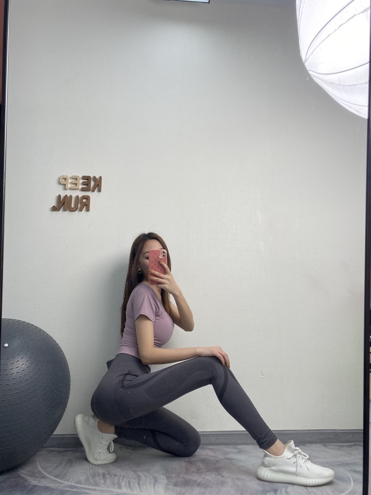 G.-河南省·郑州市·中原区-抖音-职业平模,带货主播
身高164,体重42kg
接寄拍,短视频种草,探店,直播带货(可纯佣)
事少效率高!!!!