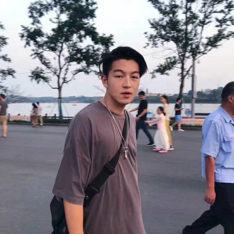 会说话的无敌考拉-福建省·福州市·长乐区--183 80kg
希望接一些服装寄拍的单子
喜欢拍照会修图,喜欢并了解一定的穿搭