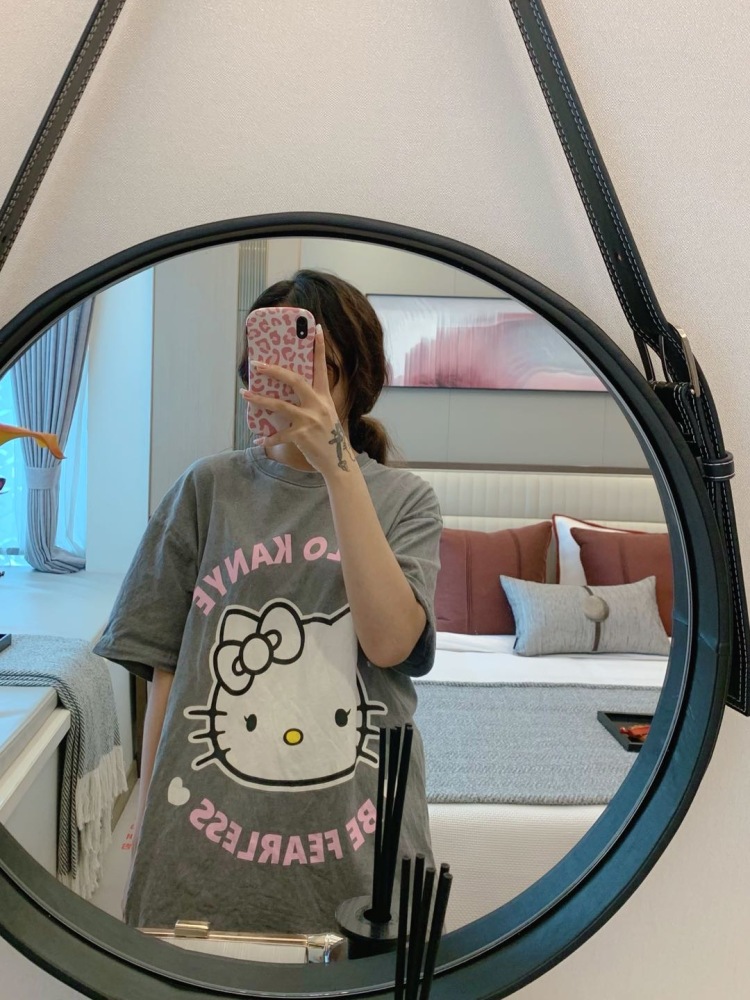 能跑掉吗-广西壮族自治区·南宁市·西乡塘区--寄拍  衣服裙子包包饰品。户内户外都行。非诚勿扰。有时间拍。身高165。体重52kg