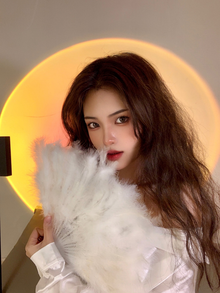 🍑玖-甘肃省·兰州市·西固区-抖音快手***B站-接服饰、饰品、美妆、美瞳寄拍
风格多变,返图快,修图技术一绝
好沟通,时间充裕,稳定,可长期合作