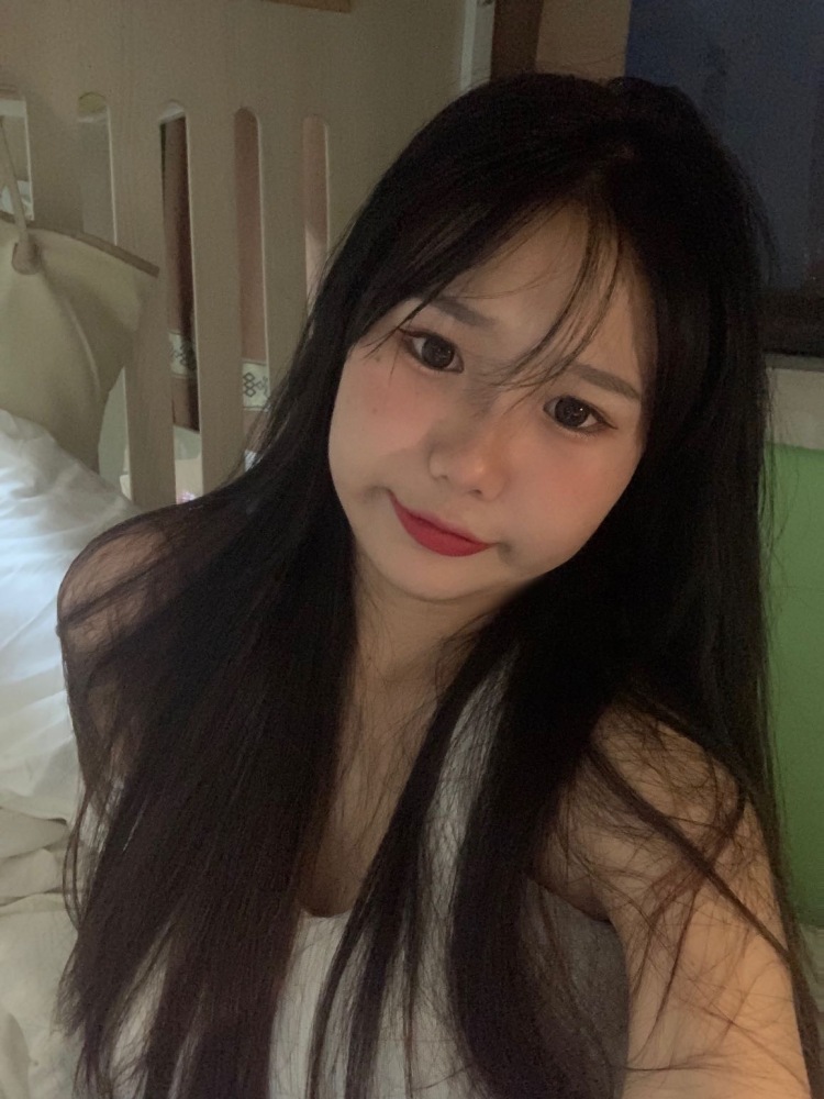🧸-江苏省·南京市·玄武区--买家秀 模特 测评等等等 会拍照
年龄:18
身高:160CM
体重:41KG