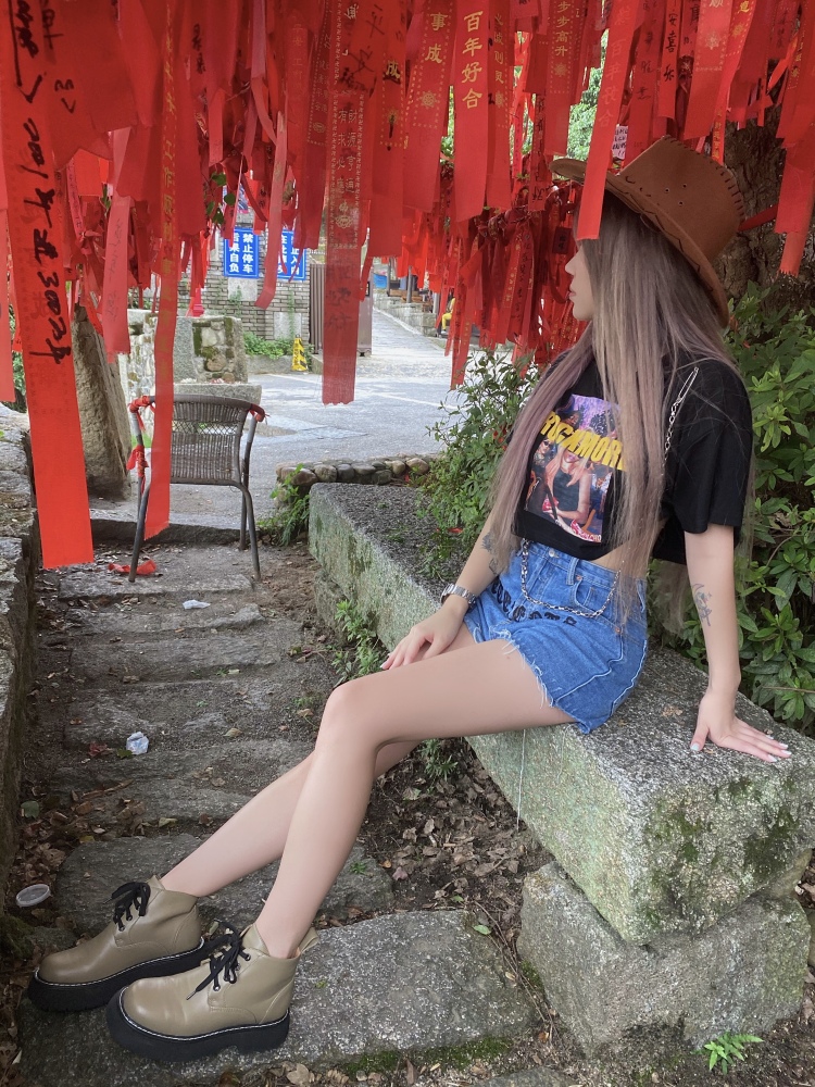 好-江西省·南昌市·西湖区--接(饰品 美瞳 服装类)的【买家秀】和【卖家秀】寄拍出图快
身高170
体重106