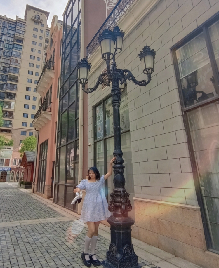 R.-广东省·广州市·白云区-快手-会跳舞会走秀，身高165体重100，一般可接受自拍服装，服装拍摄视频，也可以接受服装测评