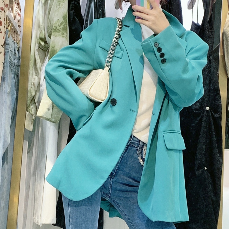 那我等等你-湖北省·宜昌市·西陵区-抖音，***-有实体服装店拍版、服装搭配工作经验，热爱拍照，照片质量有保证，p图熟练