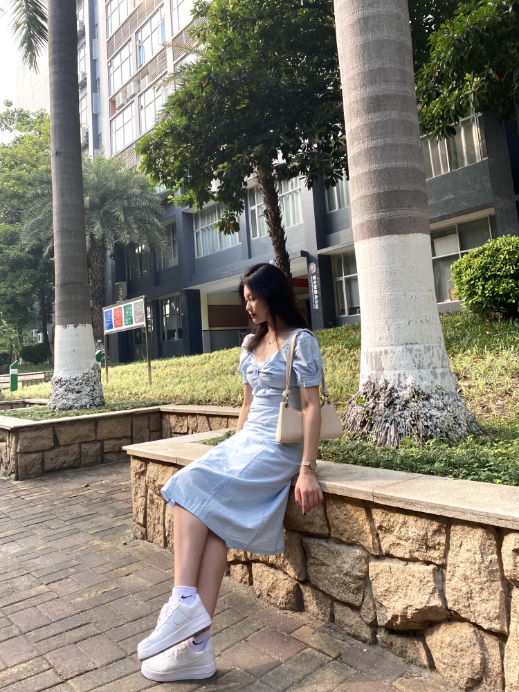 小丹-广东省·惠州市·惠城区--可接寄拍首饰、衣服、美瞳、鞋子、包包、化妆品等，价格可以协商