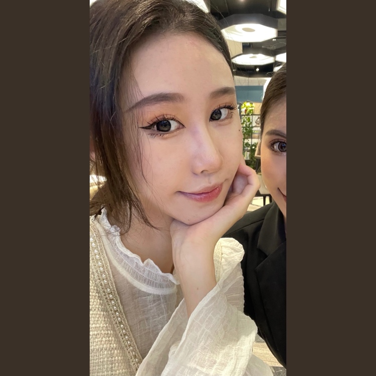 土行孙-河南省·郑州市·荥阳市-微博-身高168cm，体重88斤，会拍照，有审美，会p图，希望可以友好合作～可接服装、配饰、食品、美妆等