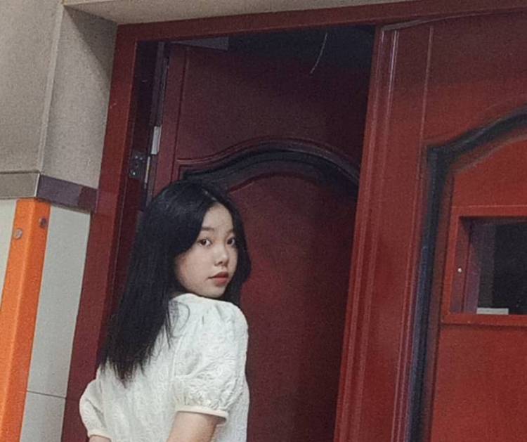 鈺-江西省·南昌市·红谷滩区-*** 抖音-大二学生
可接买家秀寄拍服饰美瞳都可以 可南昌探店打卡
出图高质量速度快