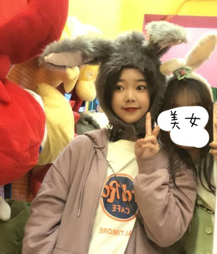 鈺-江西省·南昌市·红谷滩区-*** 抖音-大二学生
可接买家秀寄拍服饰美瞳都可以 可南昌探店打卡
出图高质量速度快