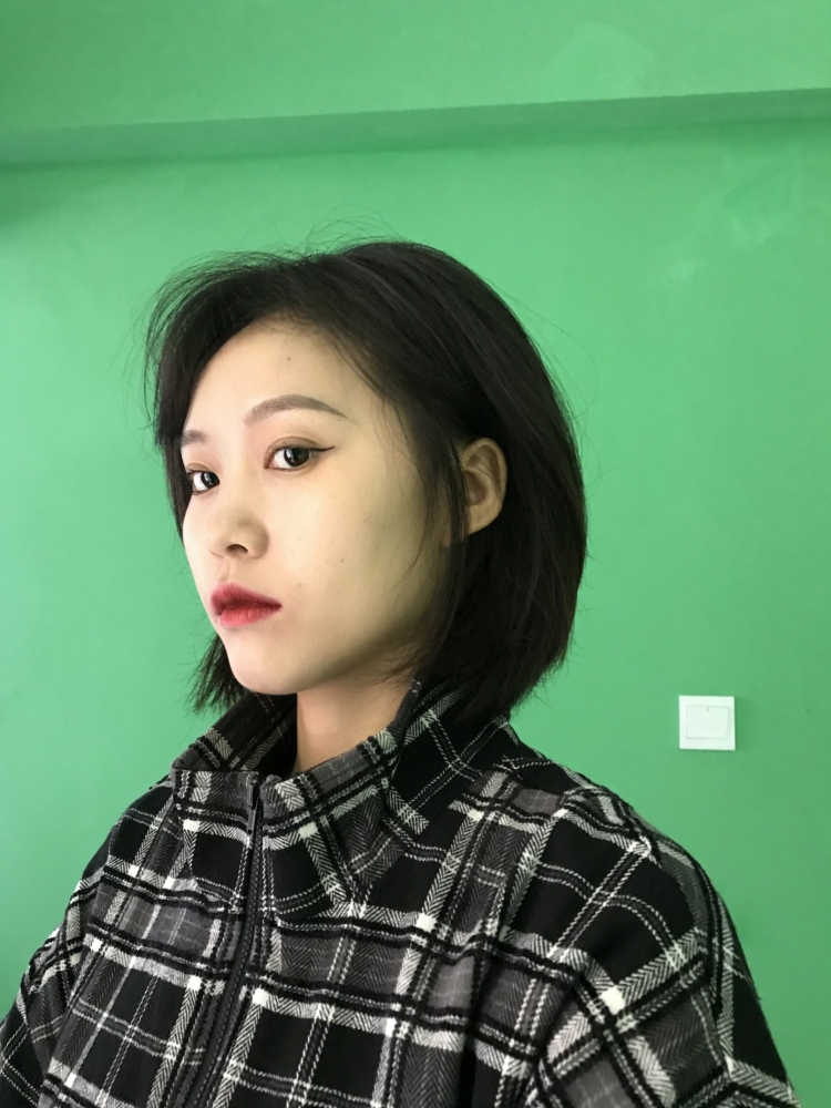 Heart-贵州省·贵阳市·南明区--会拍照，会p图，精确找到适合自己拍照好看的角度进行拍摄，不管是全身照还是自拍都可，然后进行轻微p图，让照片看起来真实又不失美感，让照片更加的美观，纯手机拍照。
      最大的才艺就是拍照！职业应该