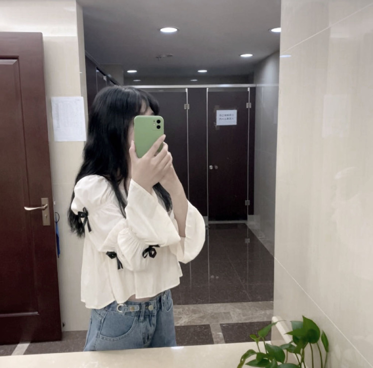 小气鬼-上海市·上海市·奉贤区--身高165体重90可接寄拍 买家秀 晒图 衣服 包包 配饰~初来乍到 希望有机会
