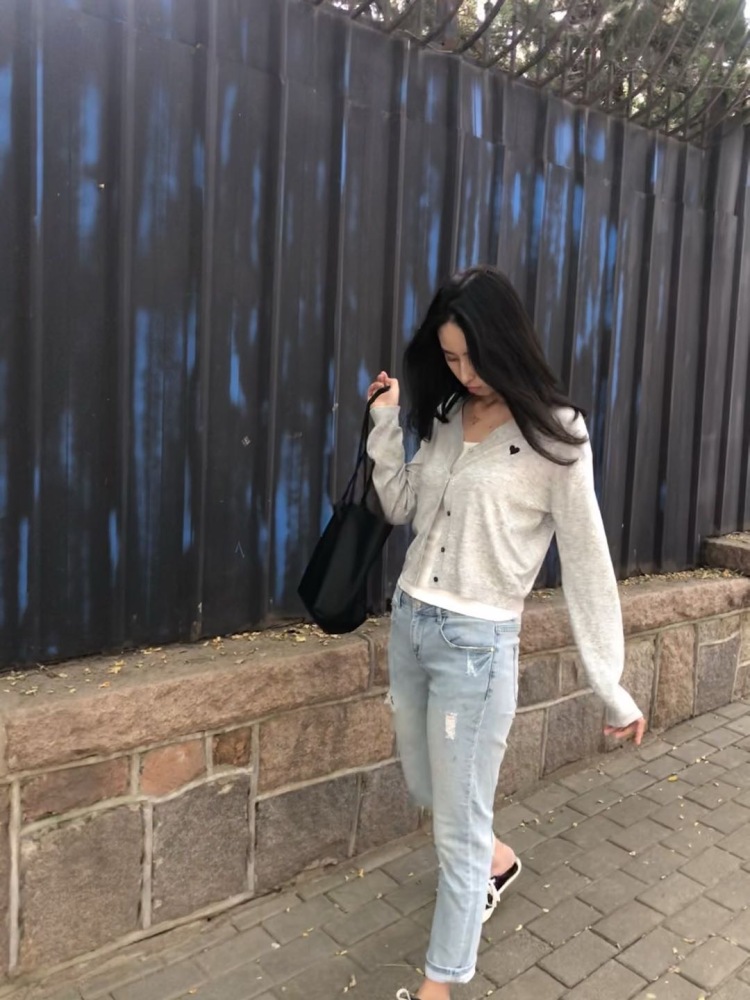 彭彭ღ-山东省·青岛市·城阳区-抖音***-170cm/52kg 
接寄拍～衣服帽子饰品包包都可以
出图快，不拖拉。