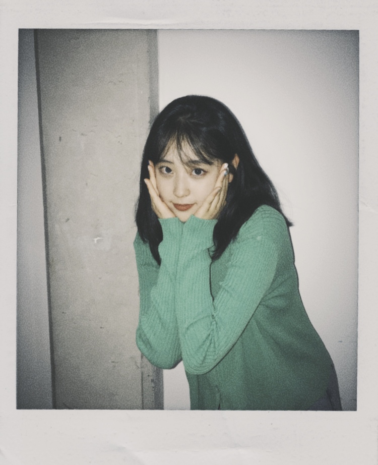lalaaa_m-河南省·郑州市·金水区--可以帮忙拍美瞳，衣服，脸部的照片等，喜欢跳舞，身高172，体重110，出片快，效率高！！！上学期间可能没有办法长期合作